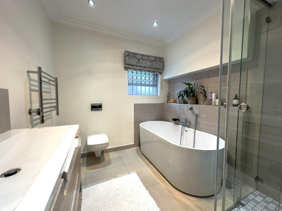 To Let 3 Bedroom Property for Rent in Van Riebeeckshof Western Cape